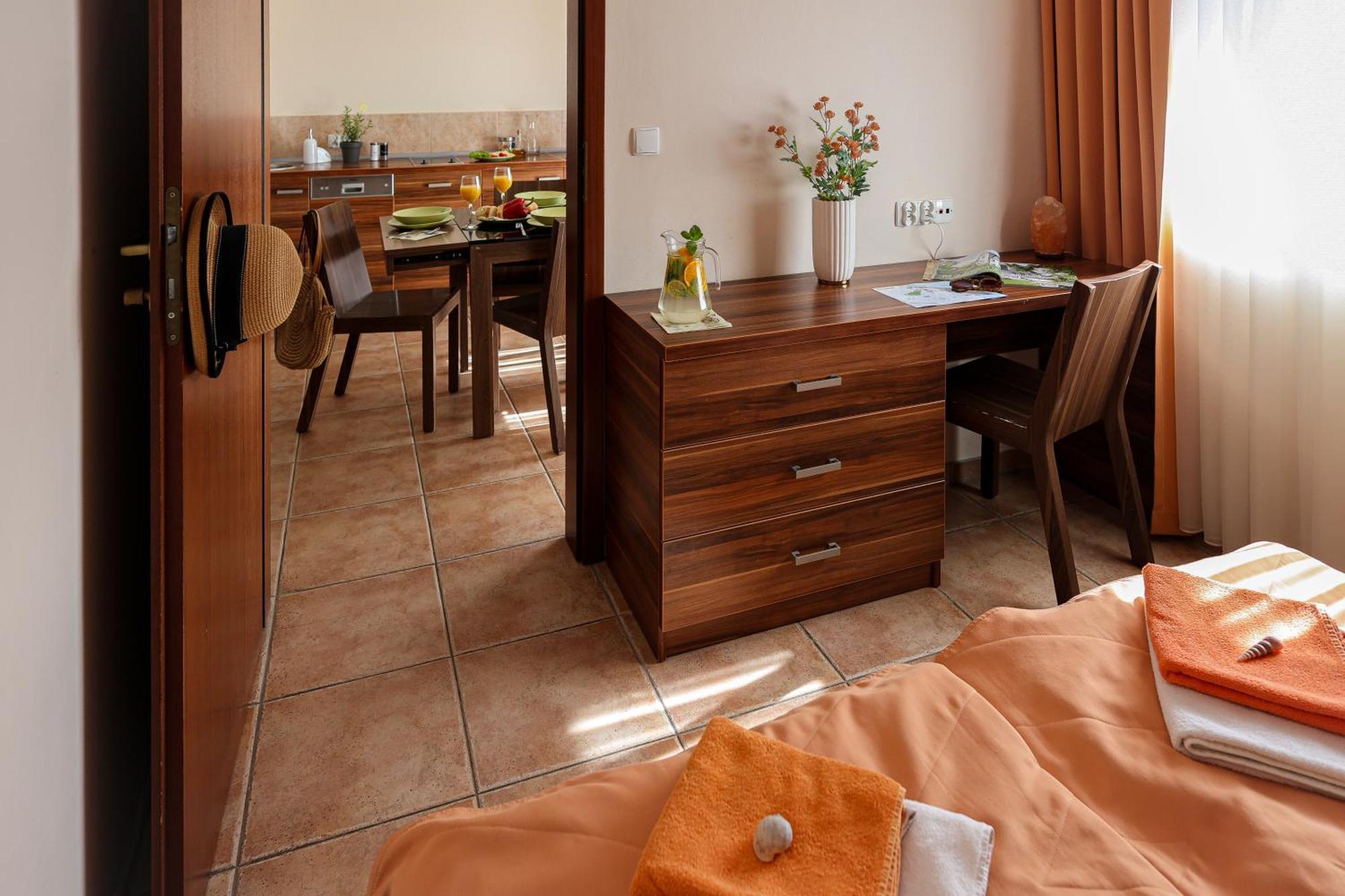 Władysławowo Amelia Apartamenty - Sala Zabaw, 2 Sypialnie, Garaz Podziemny מראה חיצוני תמונה